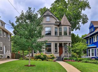 3615 Shaw Ave, Cincinnati, OH 45208