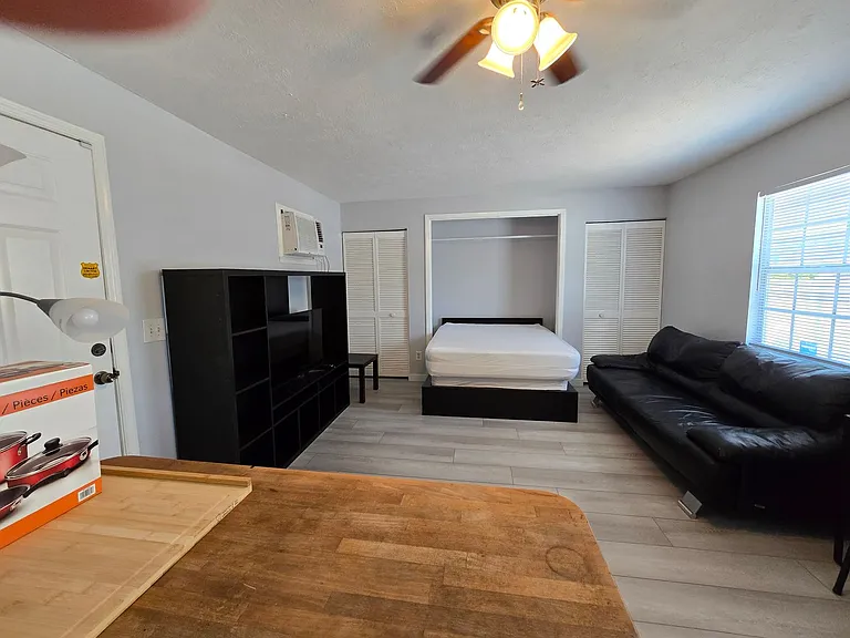 1014 Mecca Dr — Photo 15