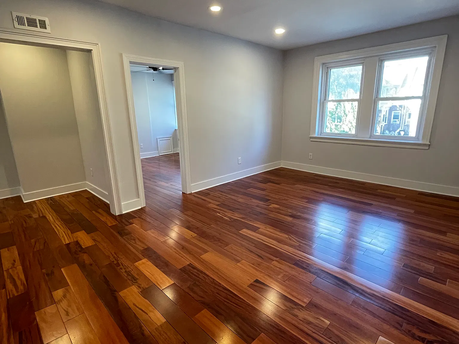 2 bed, $1,450 — Photo 4