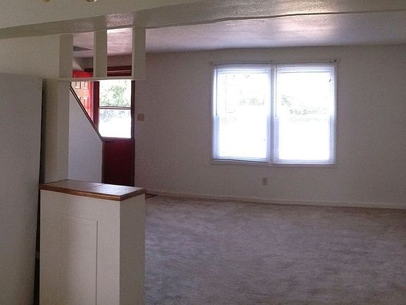 2nd image of 3501 Commerce St APT 3