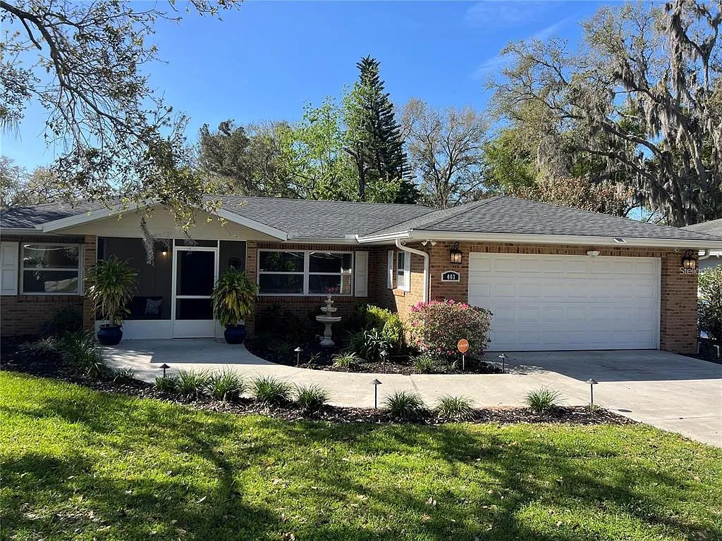 3 bed, 2.0 bath, 1246 sqft, $2,450 — Photo 2