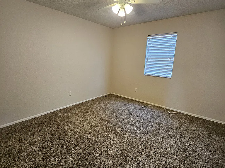 906 NW 36th Street Ter #906 — Photo 3