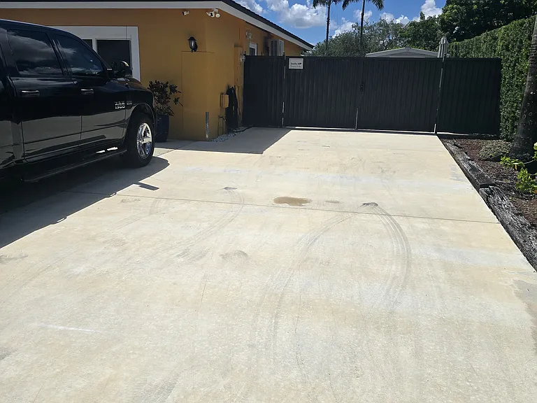 12856 SW 211th Ter #B — Photo 8
