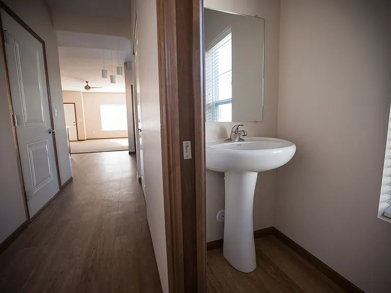 Hickory Hill Residences-Apartments — Photo 24