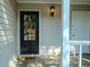 8317 Cricket Lake Dr, Charlotte, NC 28277