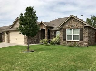 9230 N 143rd Ave E, Owasso, OK 74055