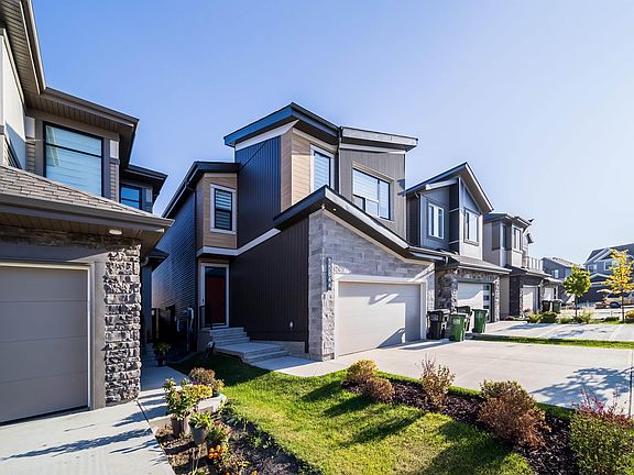 3rd image of 15844 25th Ave SW