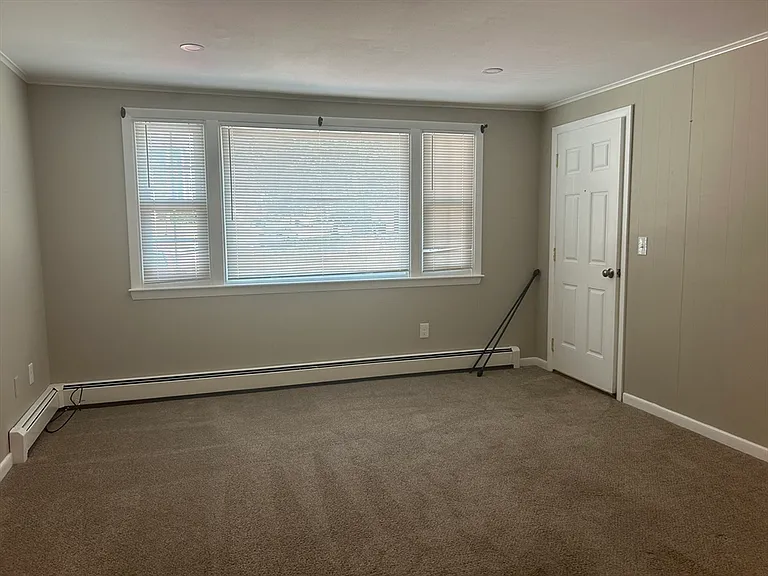 30 South St #B — Photo 2
