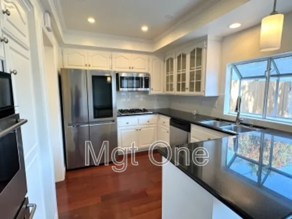 2620 Vista Del Oro, Newport Beach, CA 92660