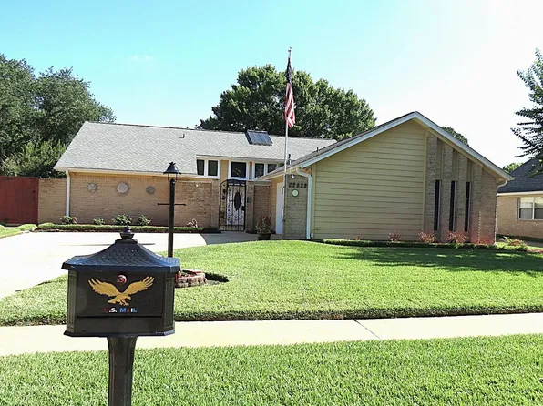 22822 Indian Ridge Dr, Katy, TX 77450