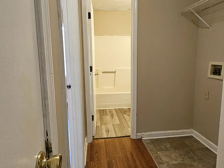 125 Canty Ln #A — Photo 9