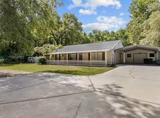 8090 NW 165th St, Fanning Springs, FL 32693