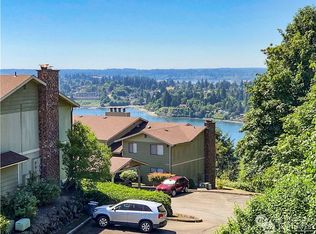 3560 Narrows View Ln NE UNIT 103, Bremerton, WA 98310