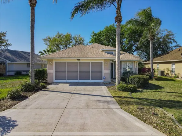 21636 King Henry Ave, Leesburg, FL 34748