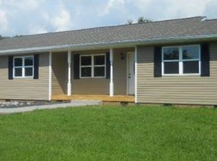 1690 Foster Rd, Lenoir City, TN 37771