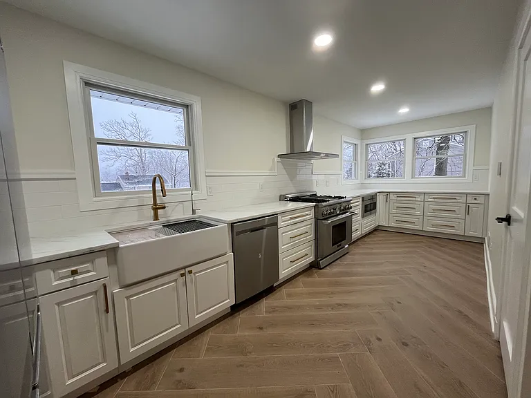 104 Hillcrest Dr — Photo 5