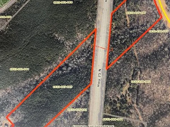 156 Greenwood Ave S, Ware Shoals, SC 29692