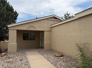 1876 Lee Loop NE, Rio Rancho, NM 87144