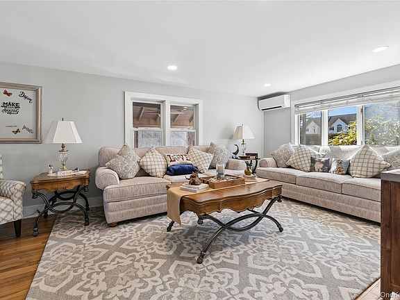 4th image of 20 Mitchell Road