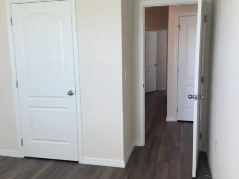 1257 Balsam Dr — Photo 12