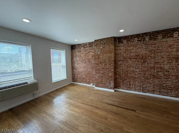 6-16 E Blackwell St Unit 3H, Dover, NJ 07801