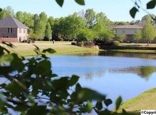 4214 Ruby Pointe Dr SE, Decatur, AL 35603