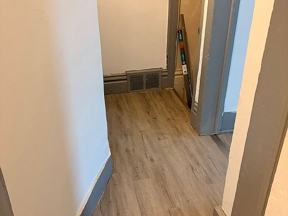 4th image of 510 N 6th St #2