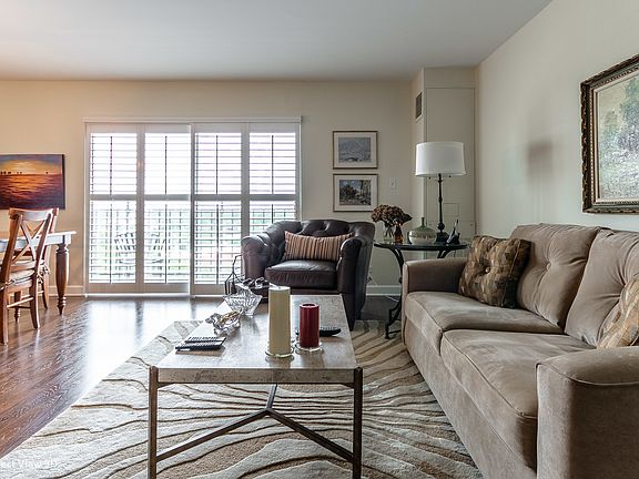 4th image of 6340 Americana Dr APT 1004
