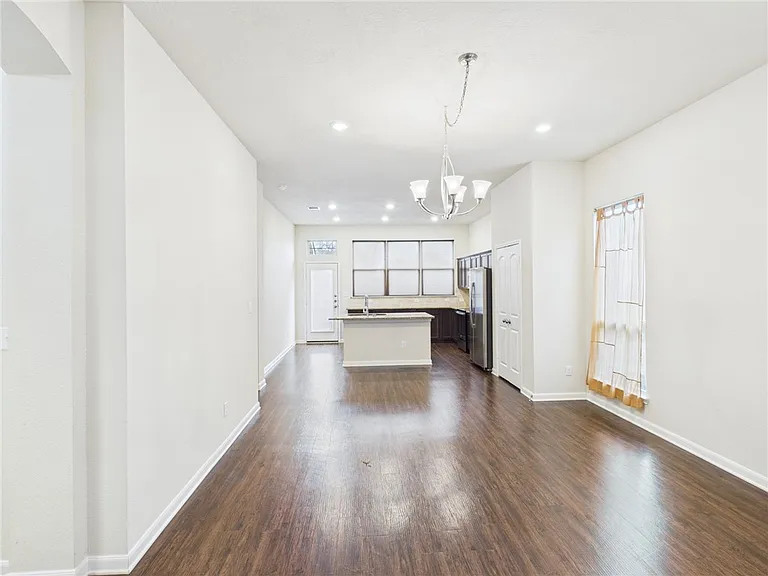 2102 Polmont Dr — Photo 4