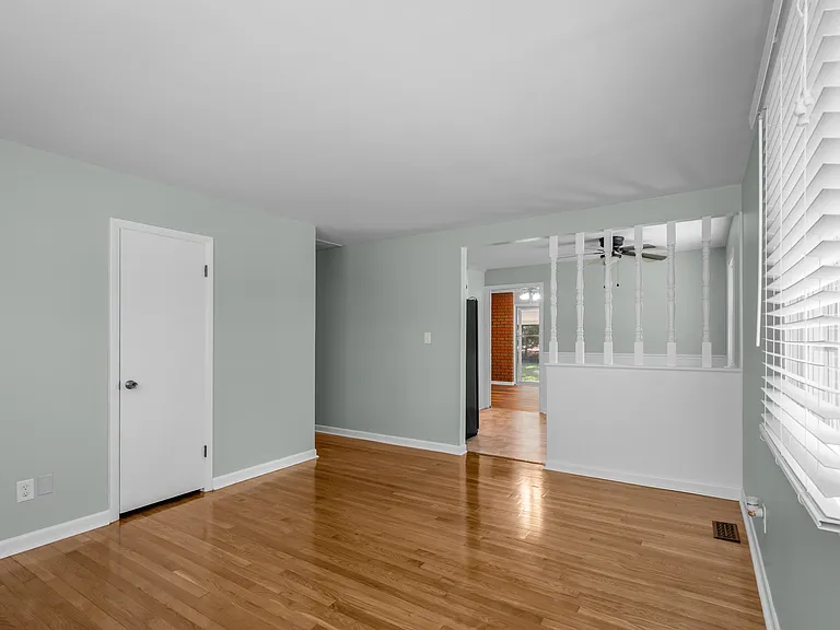 522 S 22nd Ave — Photo 10