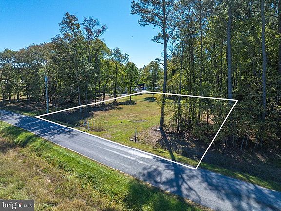 3rd image of 32130 Lynch Rd