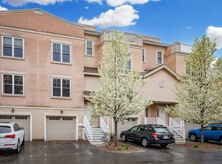 9 Lake St APT 3, Nashua, NH 03060