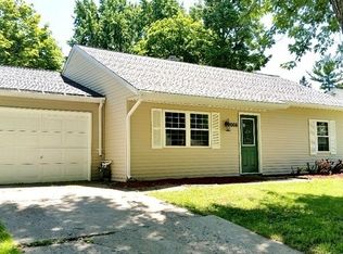 2008 15th Ave, Sterling, IL 61081