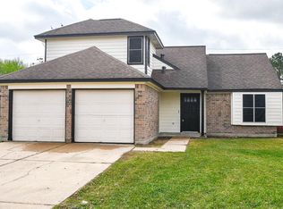 1224 Sagebrush St, Angleton, TX 77515