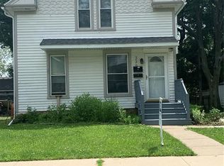 339 11th St SW, Cedar Rapids, IA 52404