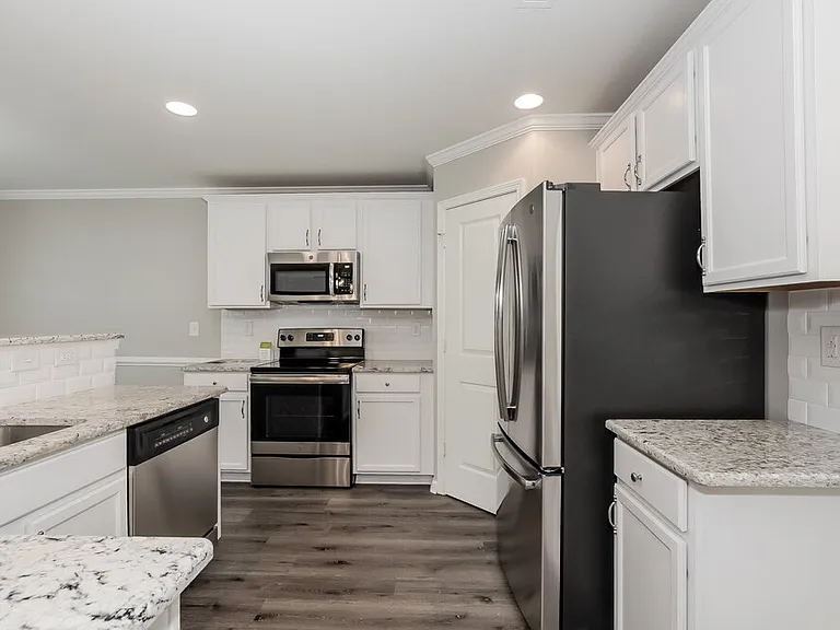 5004 Broad Leaf Ct — Photo 10