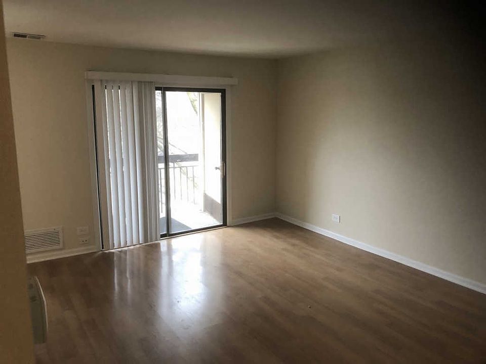 1st image of 2287 Country Club Dr APT 26