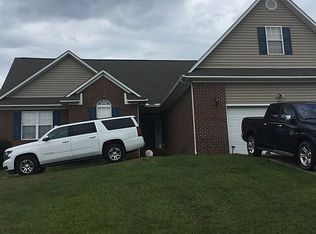 352 Somerset Dr, Raeford, NC 28376