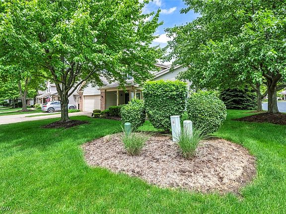 4th image of 6811 Meadow Ln