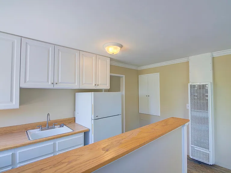 1804 Loma St #A — Photo 8