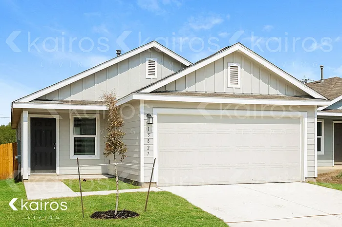 4 bed, 2.0 bath, 1627 sqft, $1,695 — Photo 2