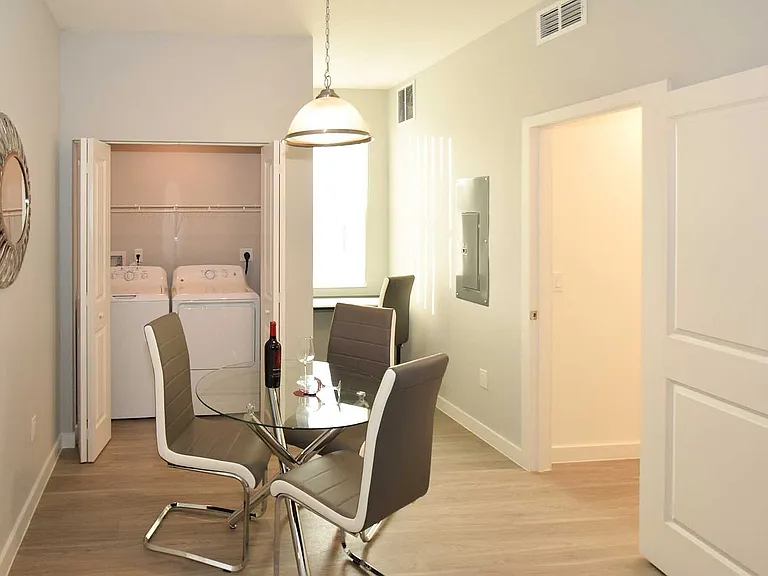 The Solera at Kendall West — Photo 48