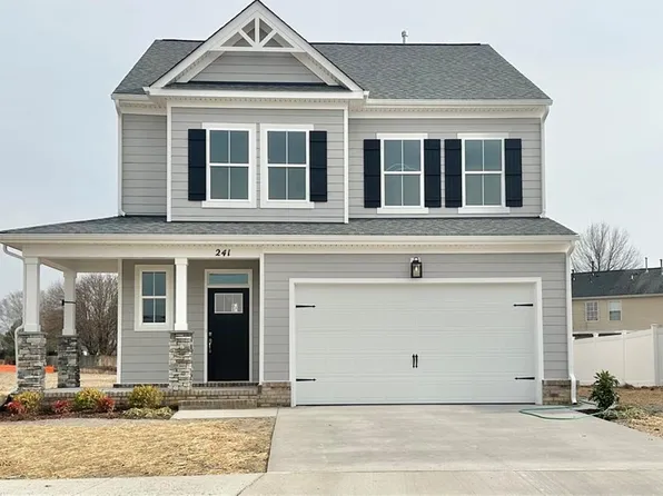 241 McCormick Dr, Suffolk, VA 23434