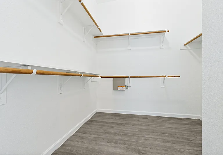 5224 McGrath Dr — Photo 6