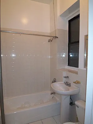 Rented by Rudd Group LTD | media 10