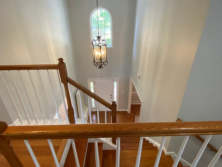 10102 Glenburn Ln — Photo 33
