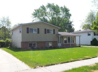 501 S Harvard Ave, Addison, IL 60101