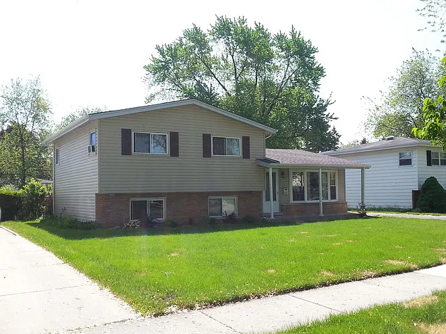 501 S Harvard Ave photo 1