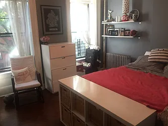 Rented by Alexander Bilu, LREB