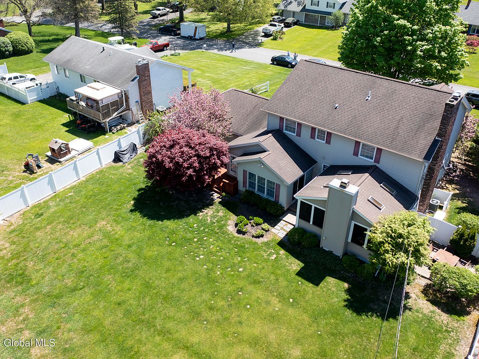 1083 Merlin Drive, Niskayuna, NY 12309 Zillow